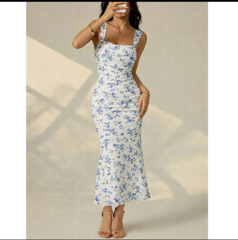 HYZ Blue & White Floral Dress